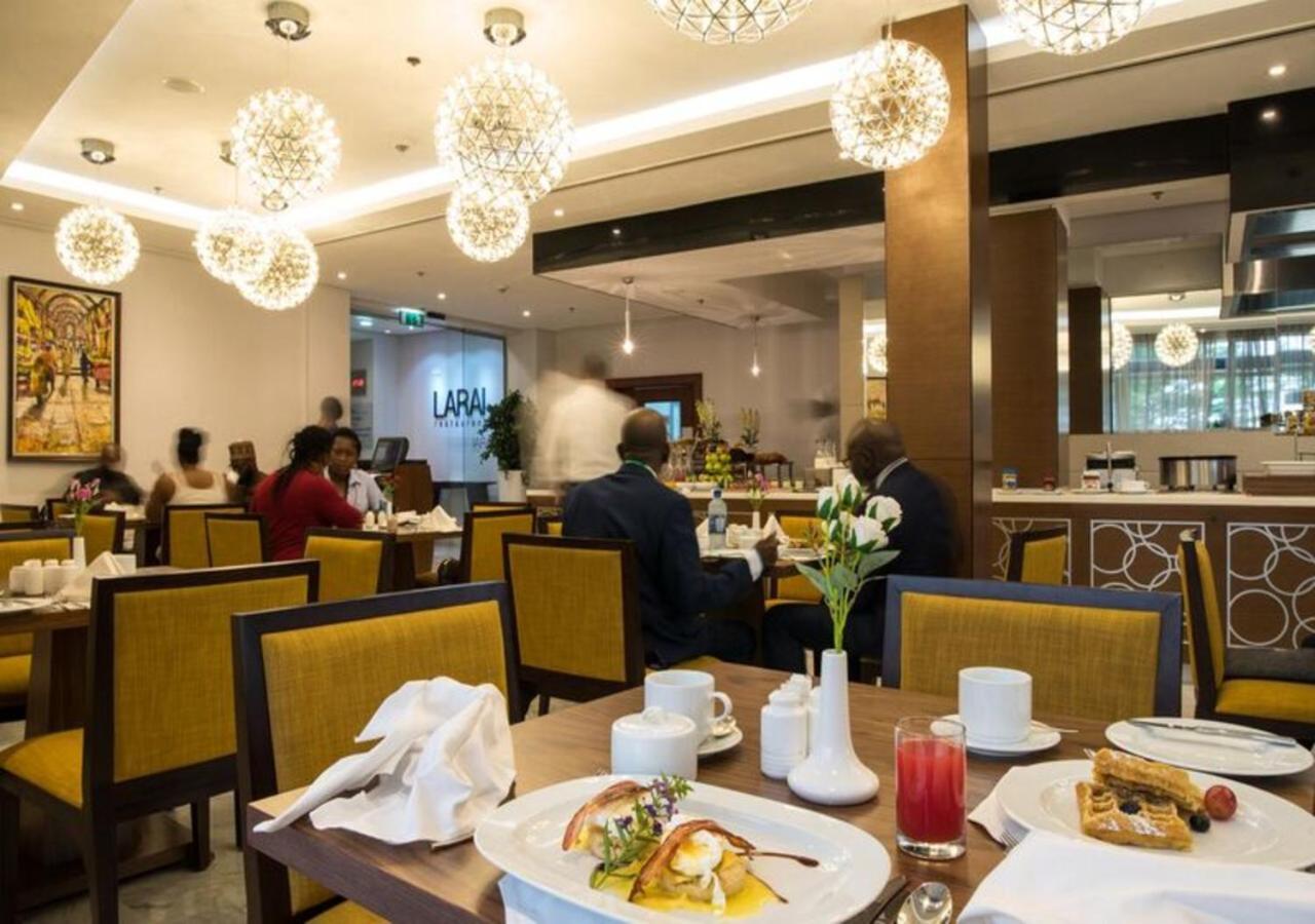 The Envoy Hotel Абуджа Екстер'єр фото